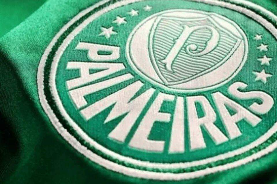 Poder, tensões e crise: Palmeiras visita Flamengo pelo Brasileirão em duelo além do campo