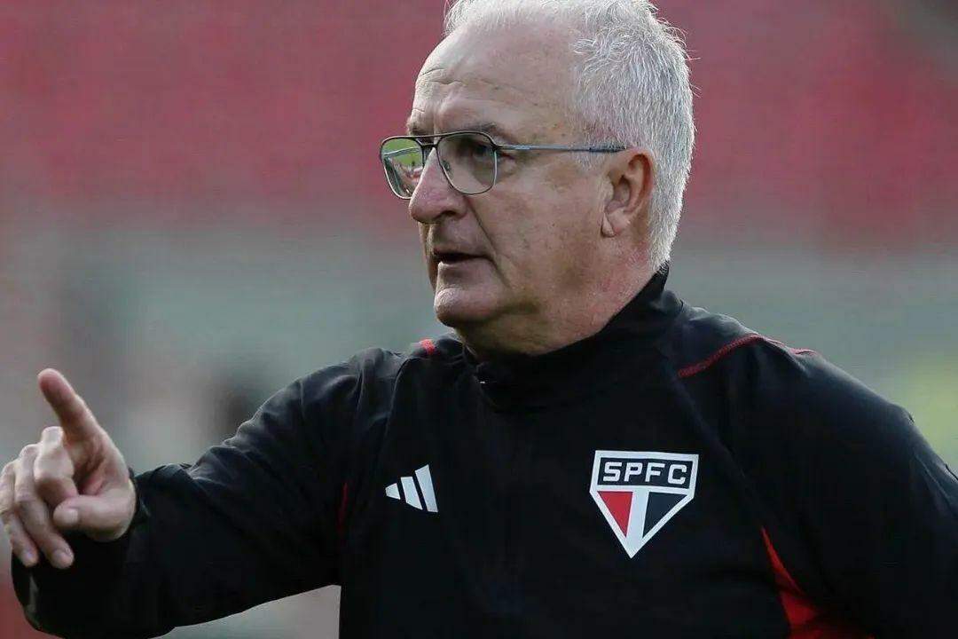São Paulo tenta voltar a vencer após um mês em 'jogo da vaga' na Sul-Americana