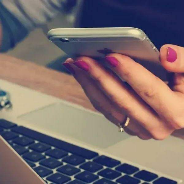 O programa oferece capacitação, conexão e desenvolvimento pessoal