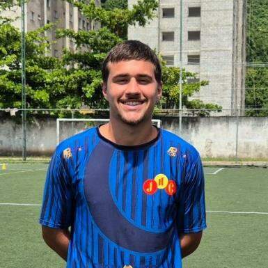 Davi, que também atuou no Londrina, chega para jogar a Série A4