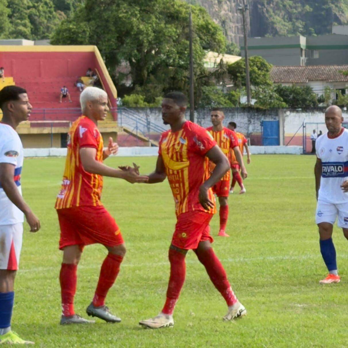 Jabuca estreia com vitória pelo Paulista da Série A4