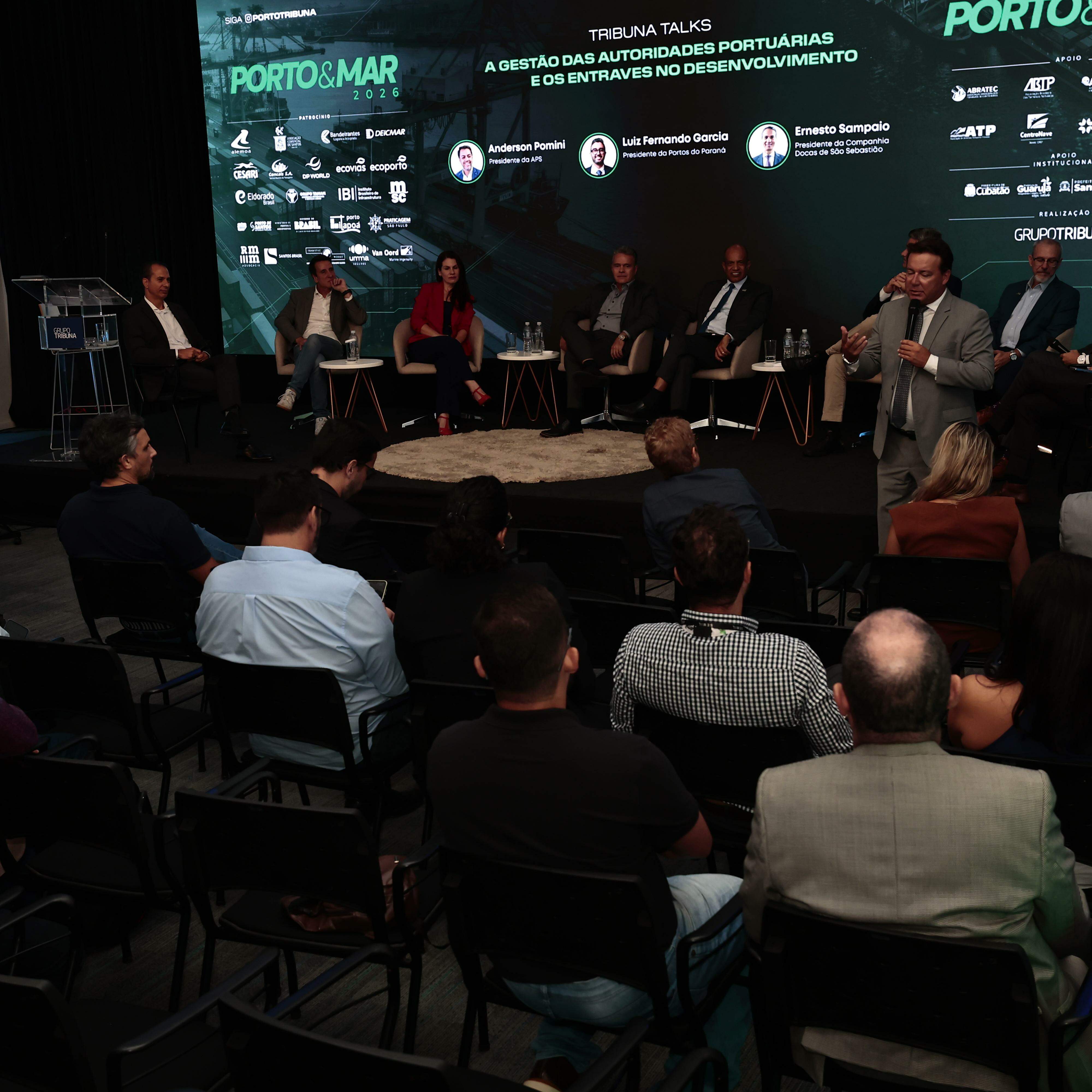A falta de sintonia entre os governos Federal, Estadual e Municipal foi debatida no 1º Encontro Porto & Mar, promovido pelo Grupo Tribuna