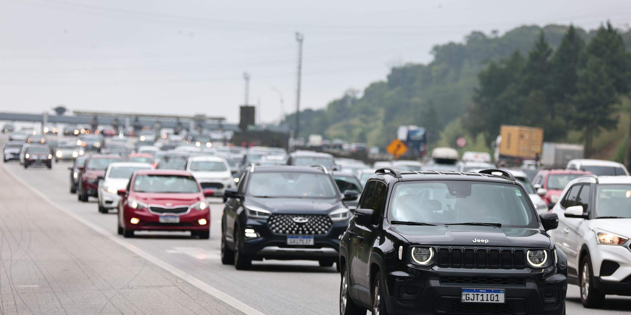 Participação de veículos chineses na frota nacional deve chegar a 35% em 2025, segundo o consultor da área automotiva Rogélio Golfarb