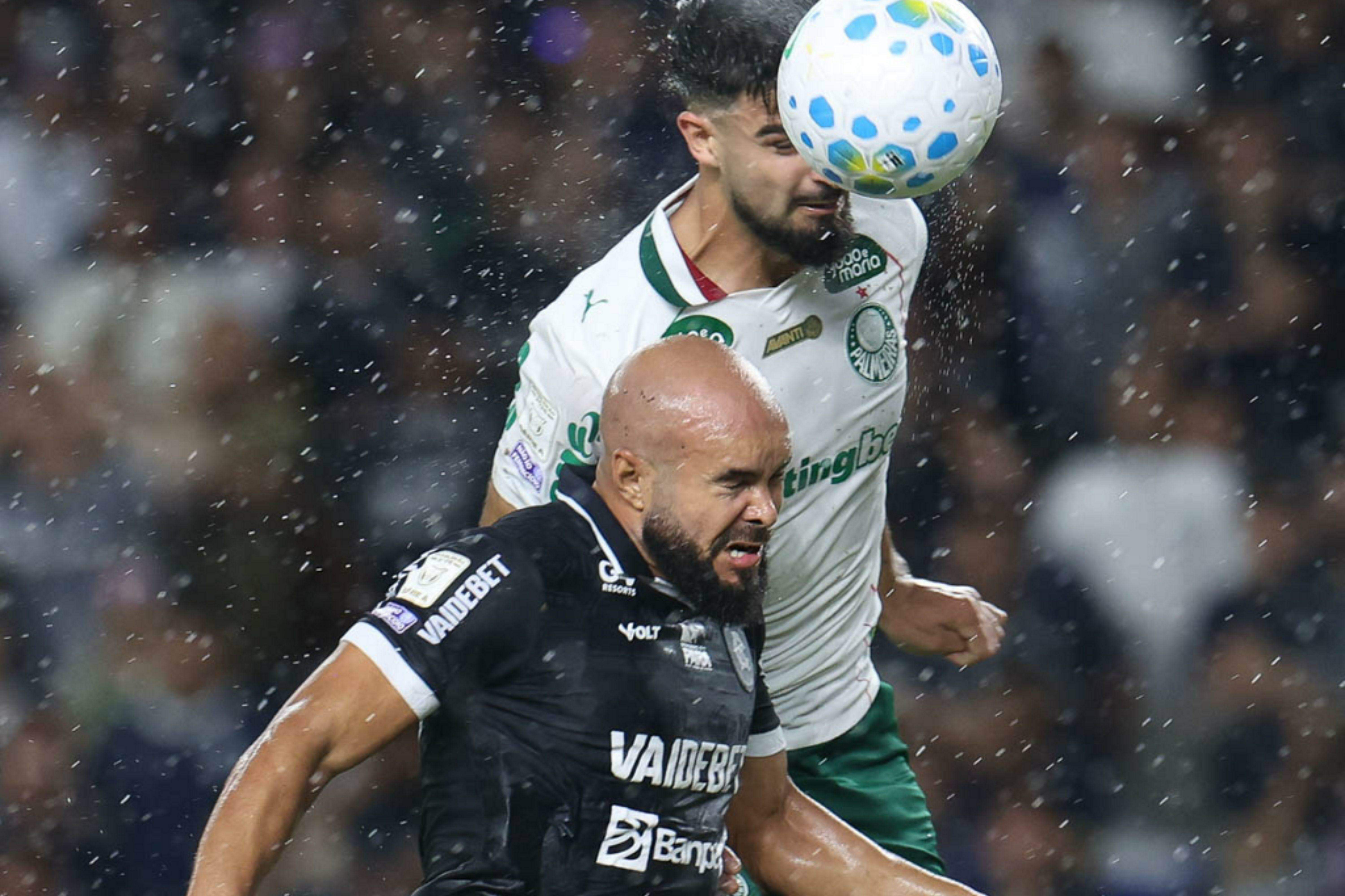 Palmeiras não aproveita expulsão do Remo e empata em jogo atrasado pela chuva