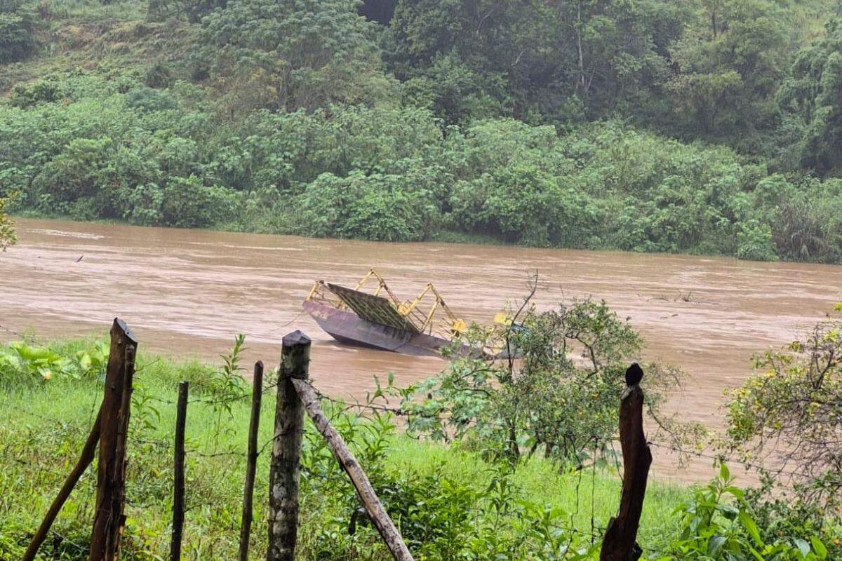 Não havia ninguém na embarcação no momento do ocorrido