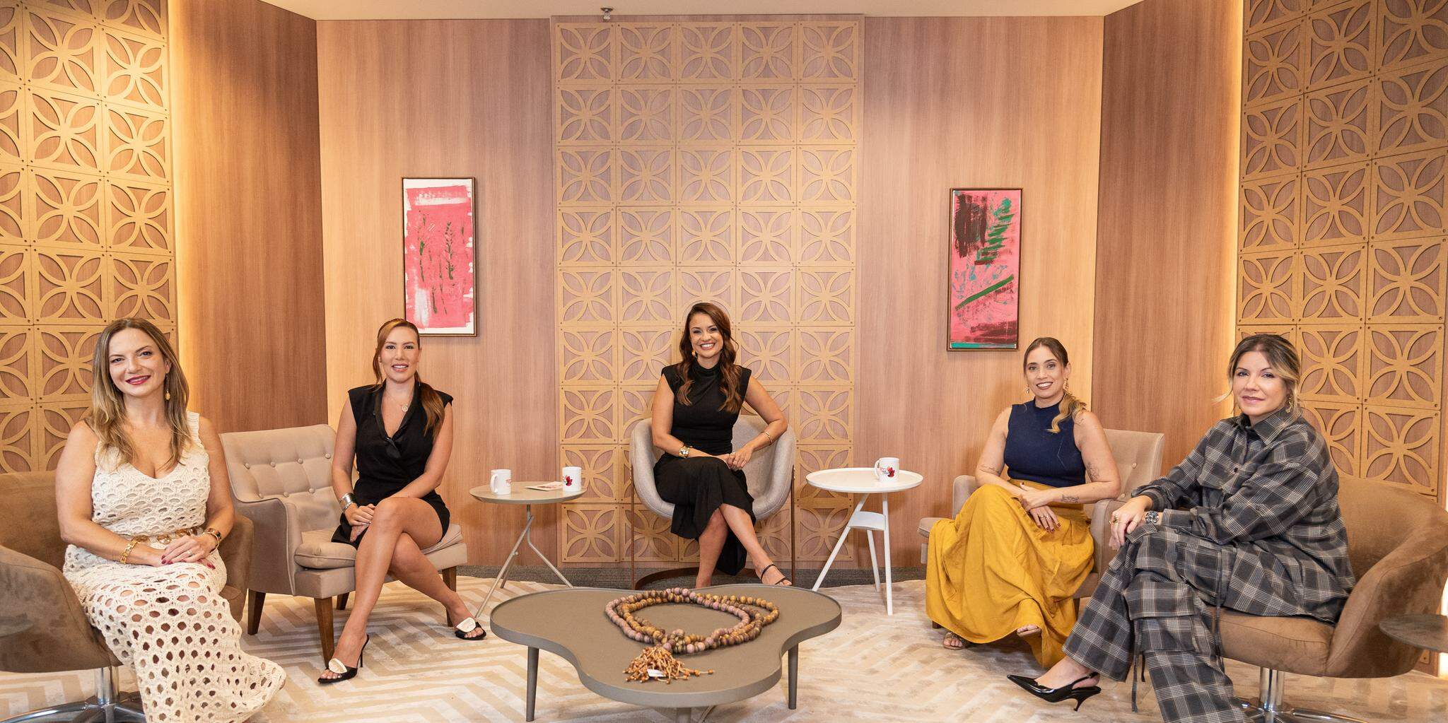 Thaynara Moraes, Thaís Campregher, Vanessa Toledo, Gabriela Moreira, Thayssa Nusa