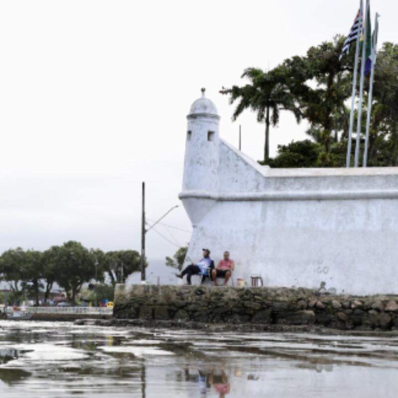Forte São João é uma atração da caçula da Baixada Santista: força