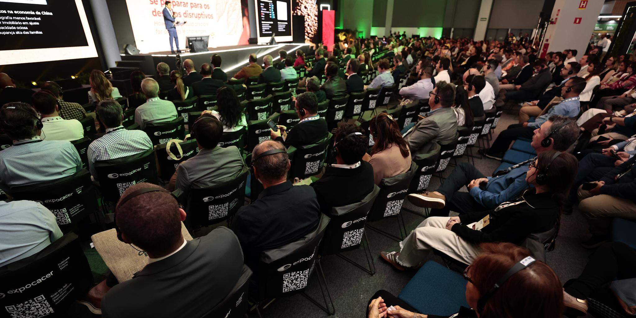 Seminário Internacional do Café foi realizado no Santos Convention Center, na semana passada: “vender” Santos como desafio é prioridade