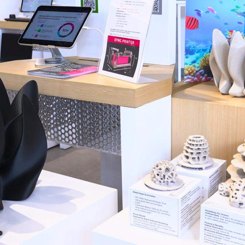 3D printing in Hong Kong creates artificial reefs that help regenerate degraded marine ecosystems; the technology drew the attention of the Brazilian delegation