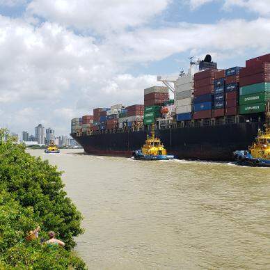 In April alone, 430,300 tonnes were handled in Itajaí