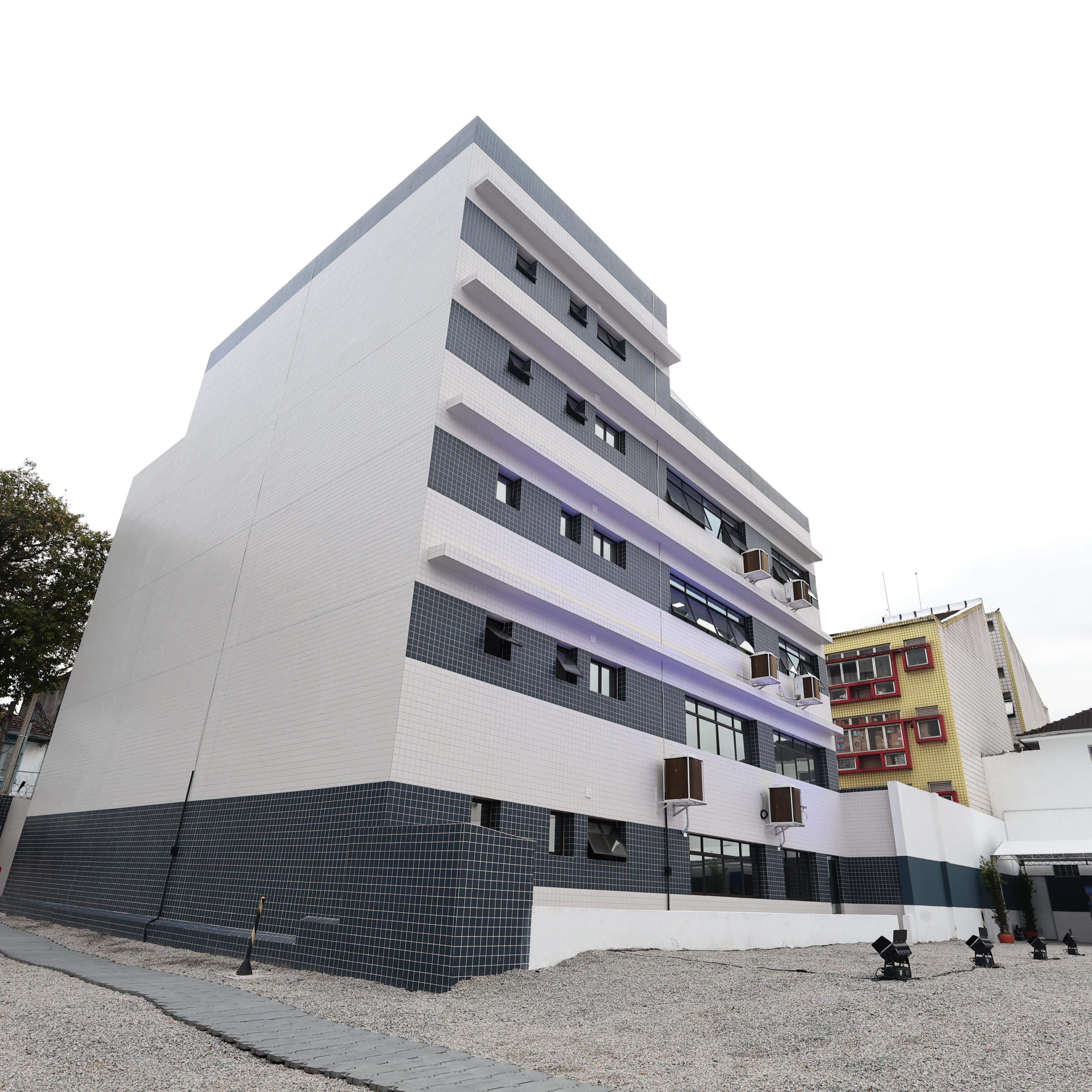 Camps Santos está com inscrições abertas para vagas em Administração, Logística e Engenharia