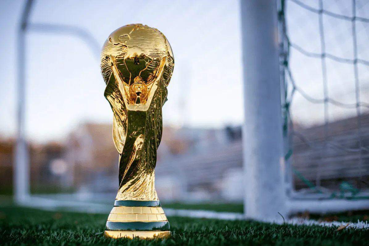 O preço da maior Copa de todas 